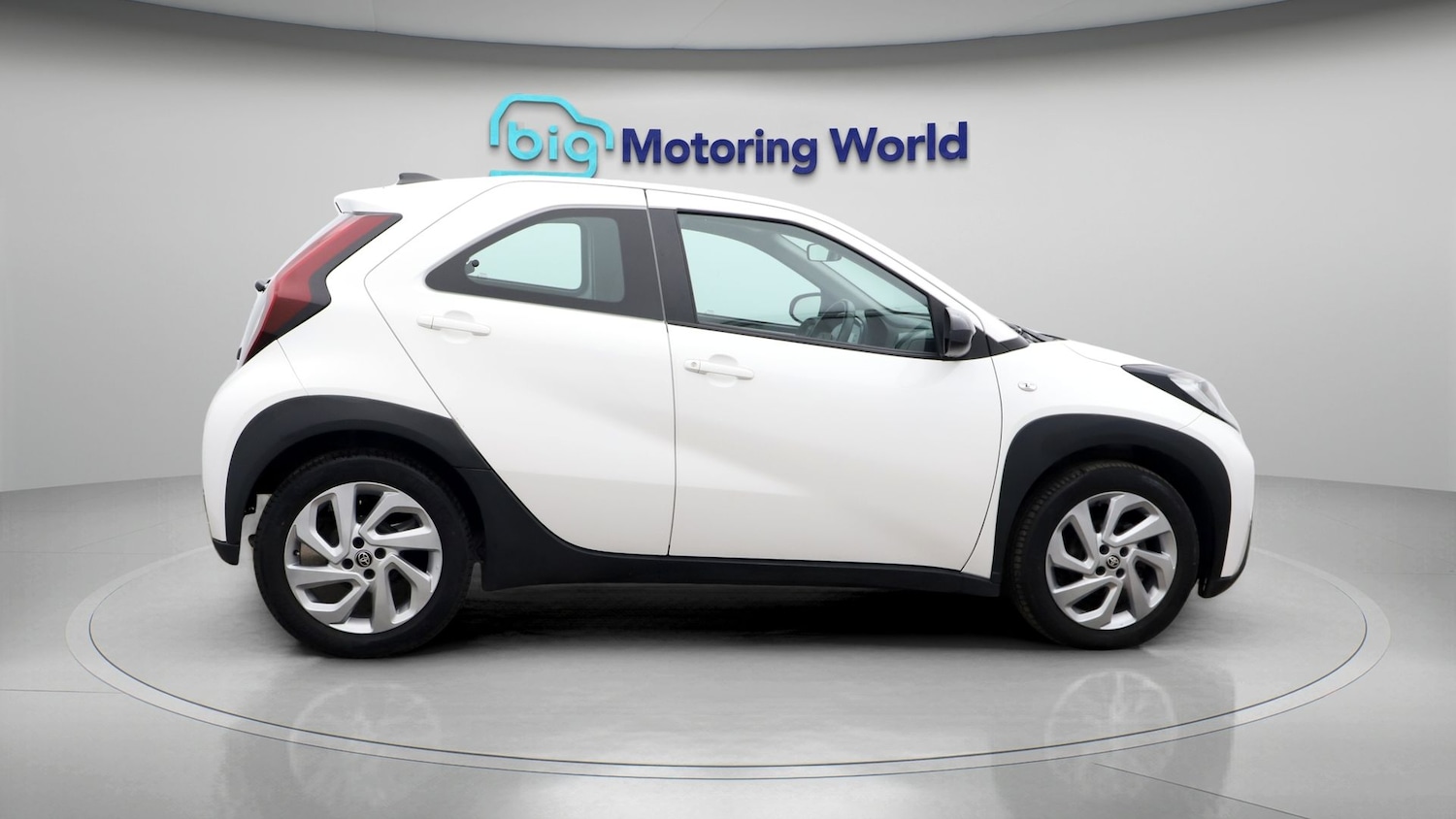 Used Toyota Aygo X 2023 for sale - 77902643: Photo 8