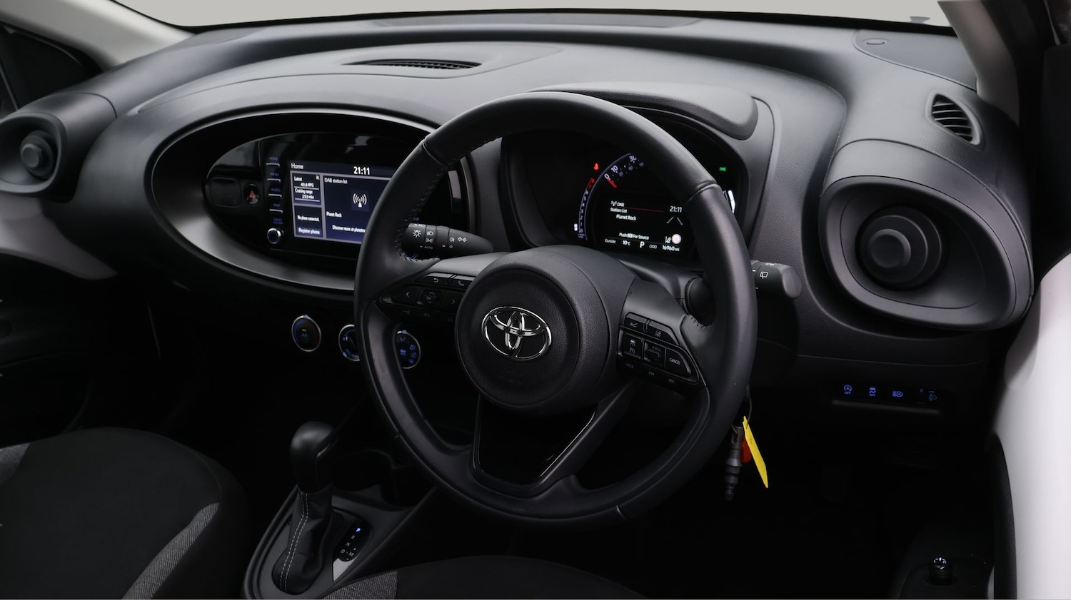 Used Toyota Aygo X 2023 for sale - 77902643: Photo 9