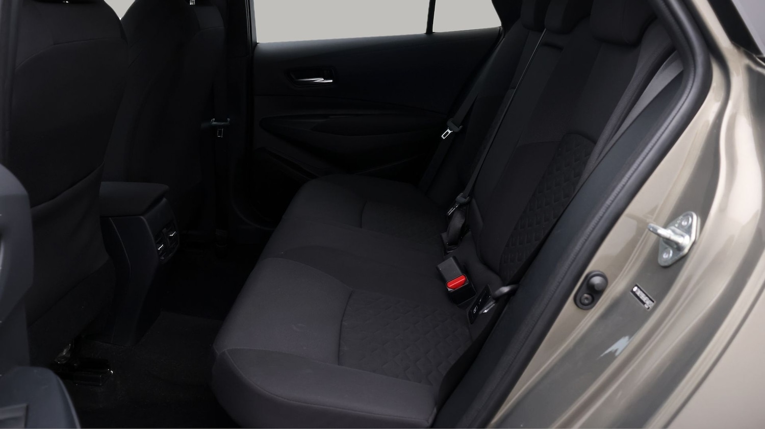 Used Suzuki Swace 2022 for sale - 77329332: Photo 16