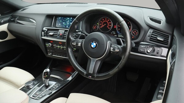 Used BMW X4 2017 for sale - 76226408: Photo 11