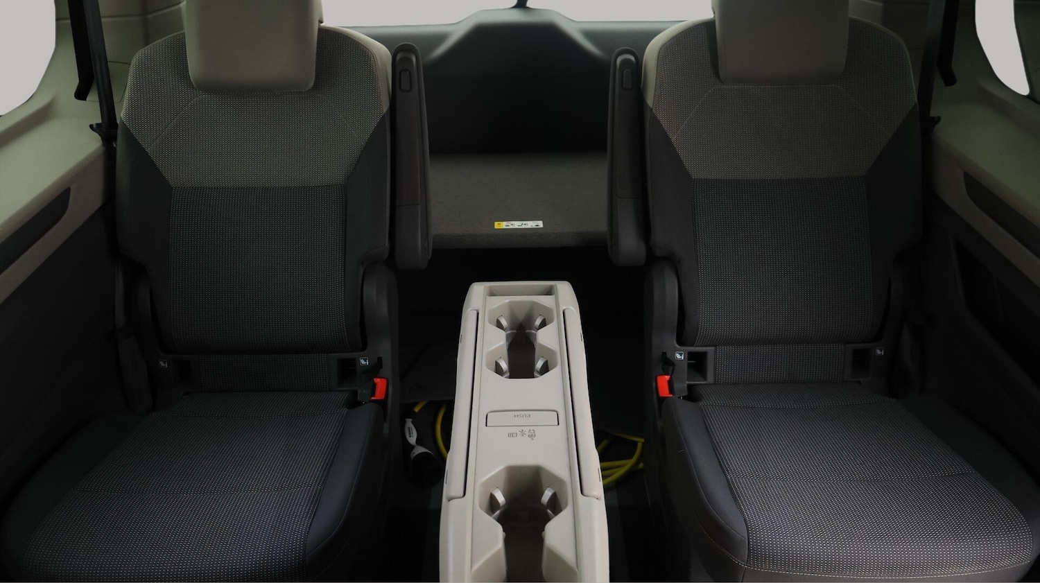 Used Volkswagen Multivan 2023 for sale - 76432421: Photo 21