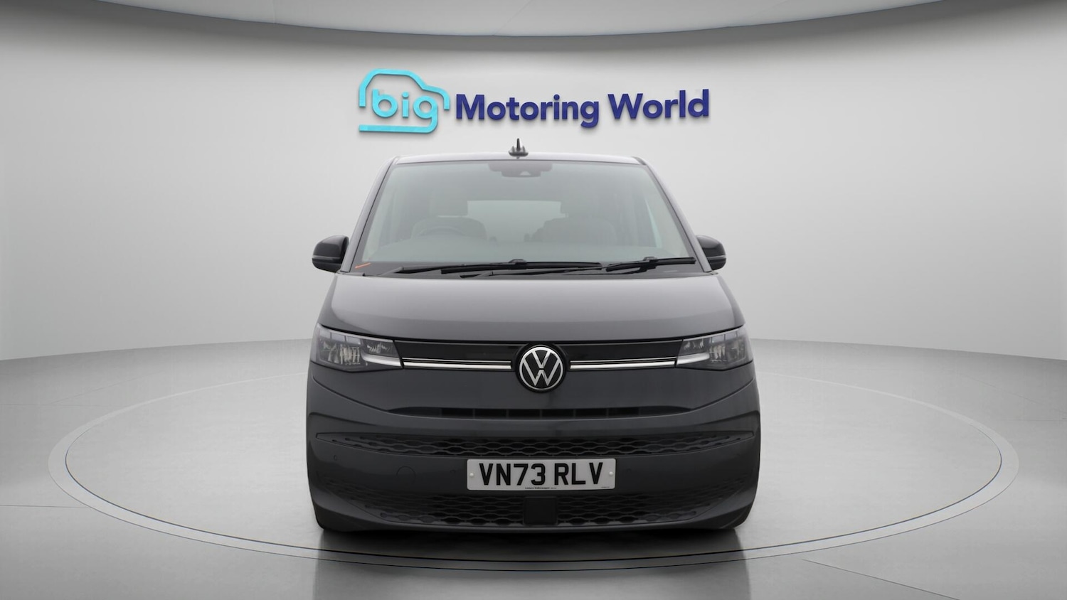 Used Volkswagen Multivan 2023 for sale - 76432421: Photo 3
