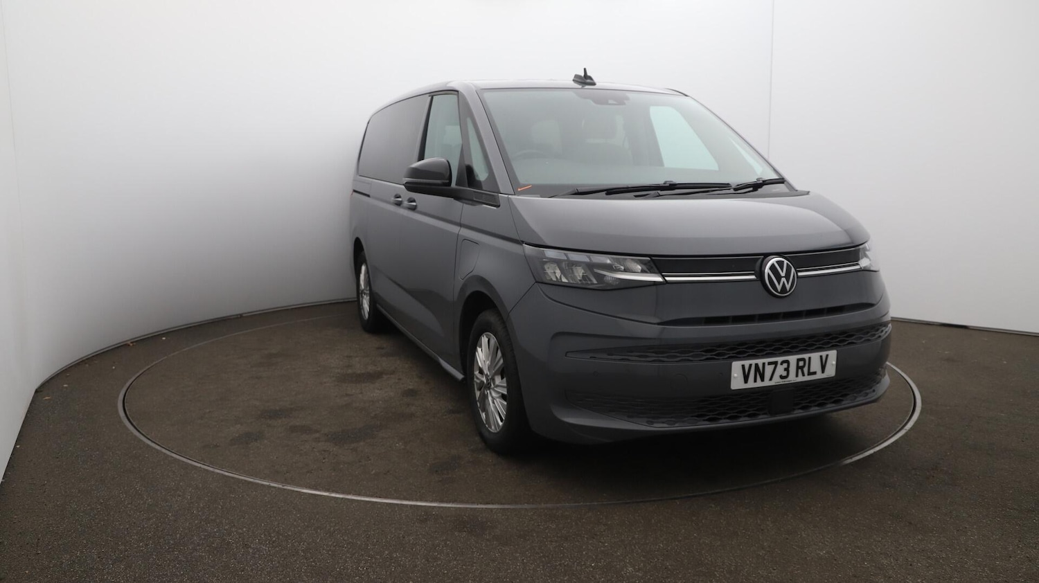Used Volkswagen Multivan 2023 for sale - 76432421: Photo 46