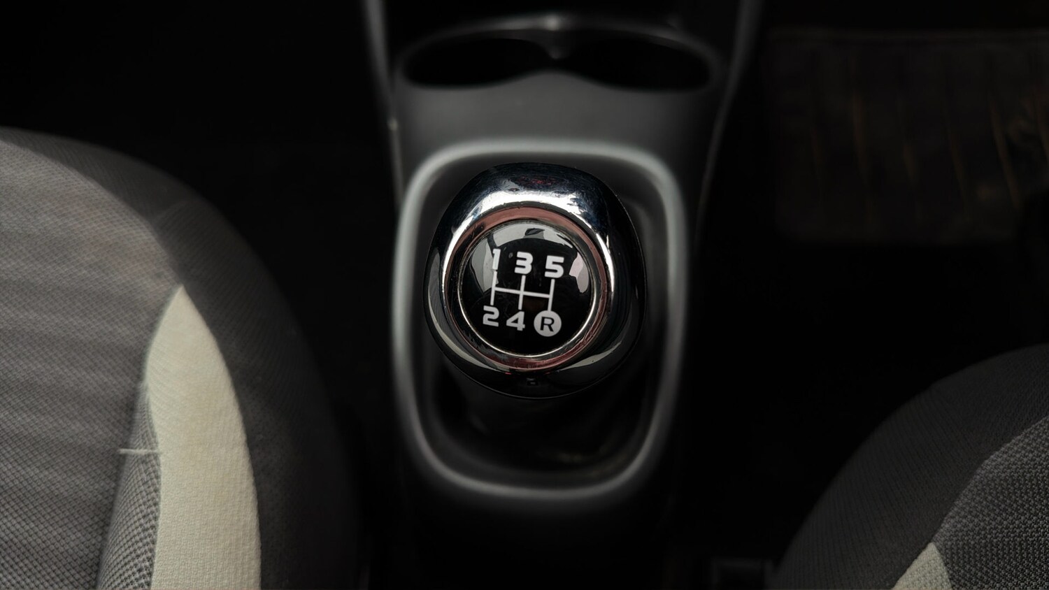 Used Toyota AYGO 2019 for sale - 78210364: Photo 26