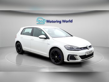 Used Volkswagen Golf 2018 for sale - 77729818: Photo