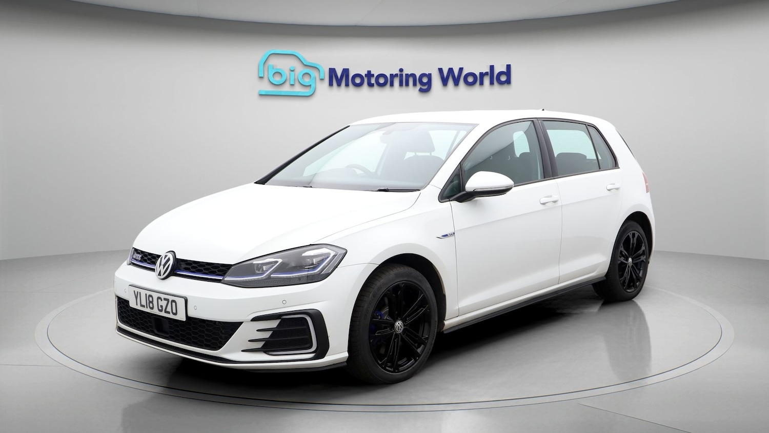 Used Volkswagen Golf 2018 for sale - 77729818: Photo 3