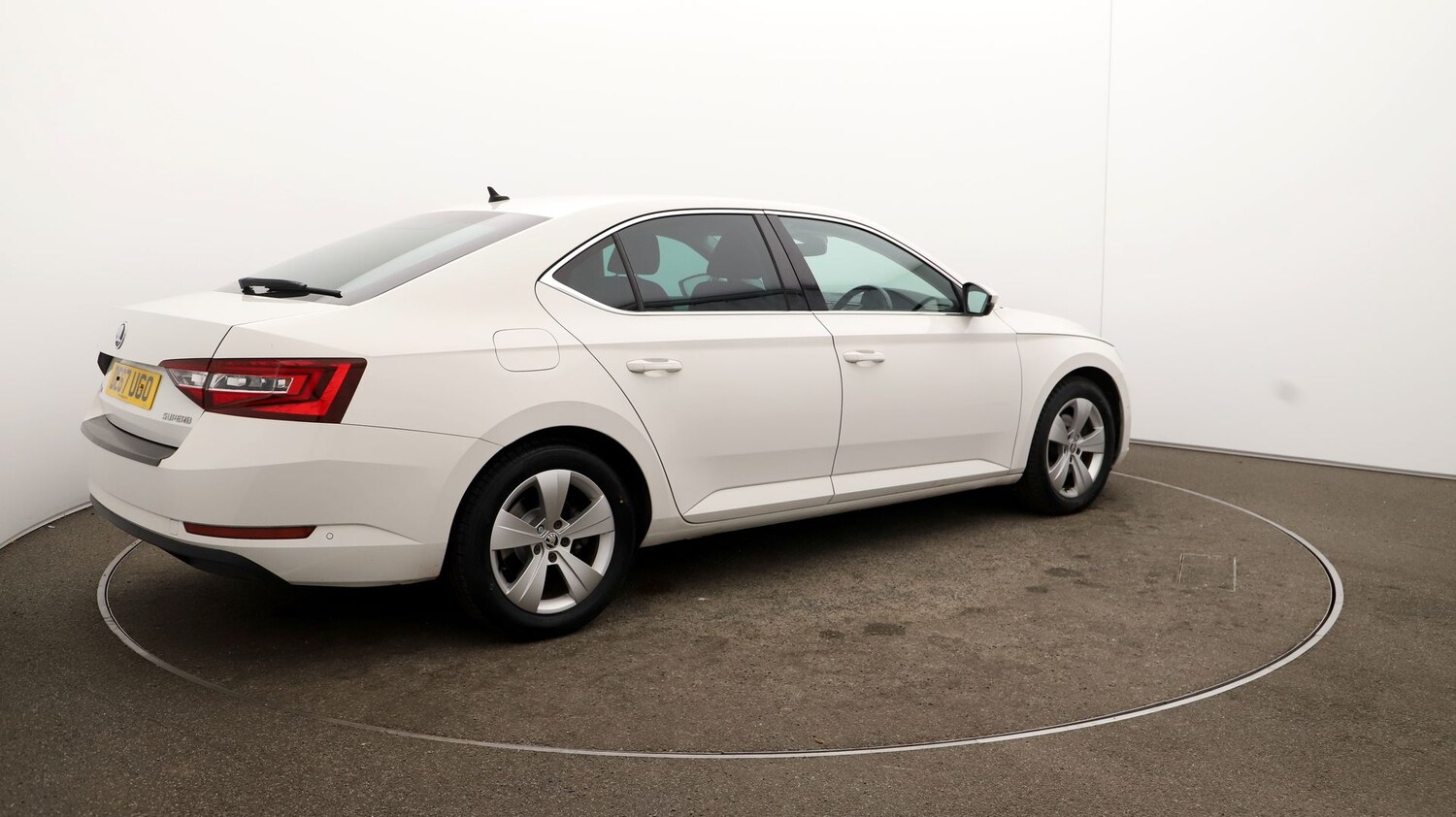 Used Skoda Superb 2017 for sale - 76810059: Photo 47