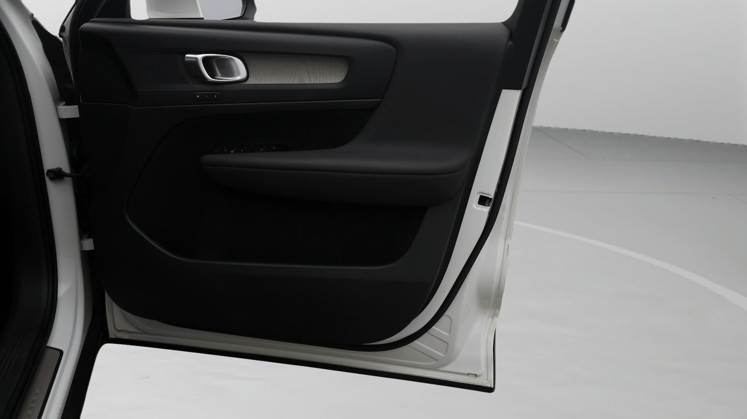 Used Volvo XC40 2020 for sale - 77746599: Photo 15