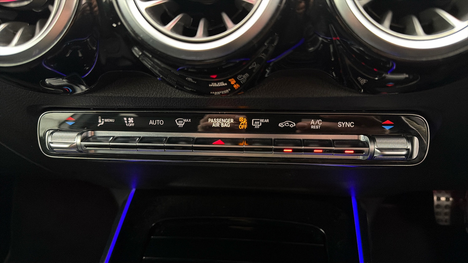 Used Mercedes-Benz GLB 2020 for sale - 78210375: Photo 11