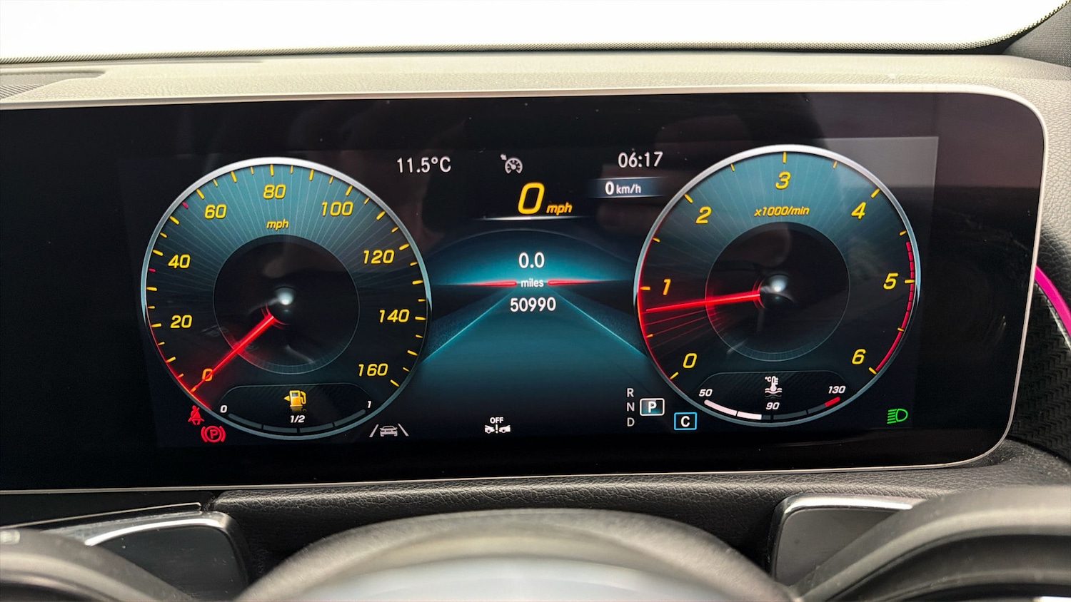 Used Mercedes-Benz GLB 2020 for sale - 78210375: Photo 25