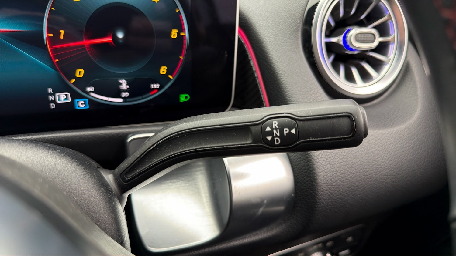 Used Mercedes-Benz GLB 2020 for sale - 78210375: Photo 27