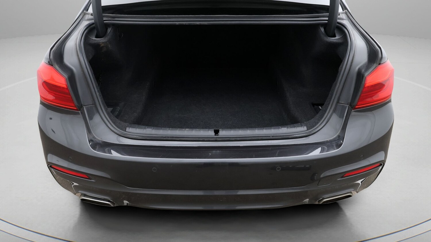 Used BMW 5 Series for sale - 77871832: Photo 17