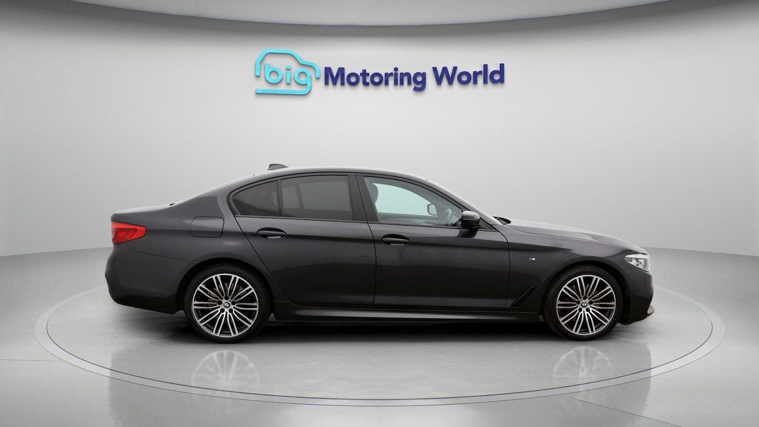 Used BMW 5 Series for sale - 77871832: Photo 8