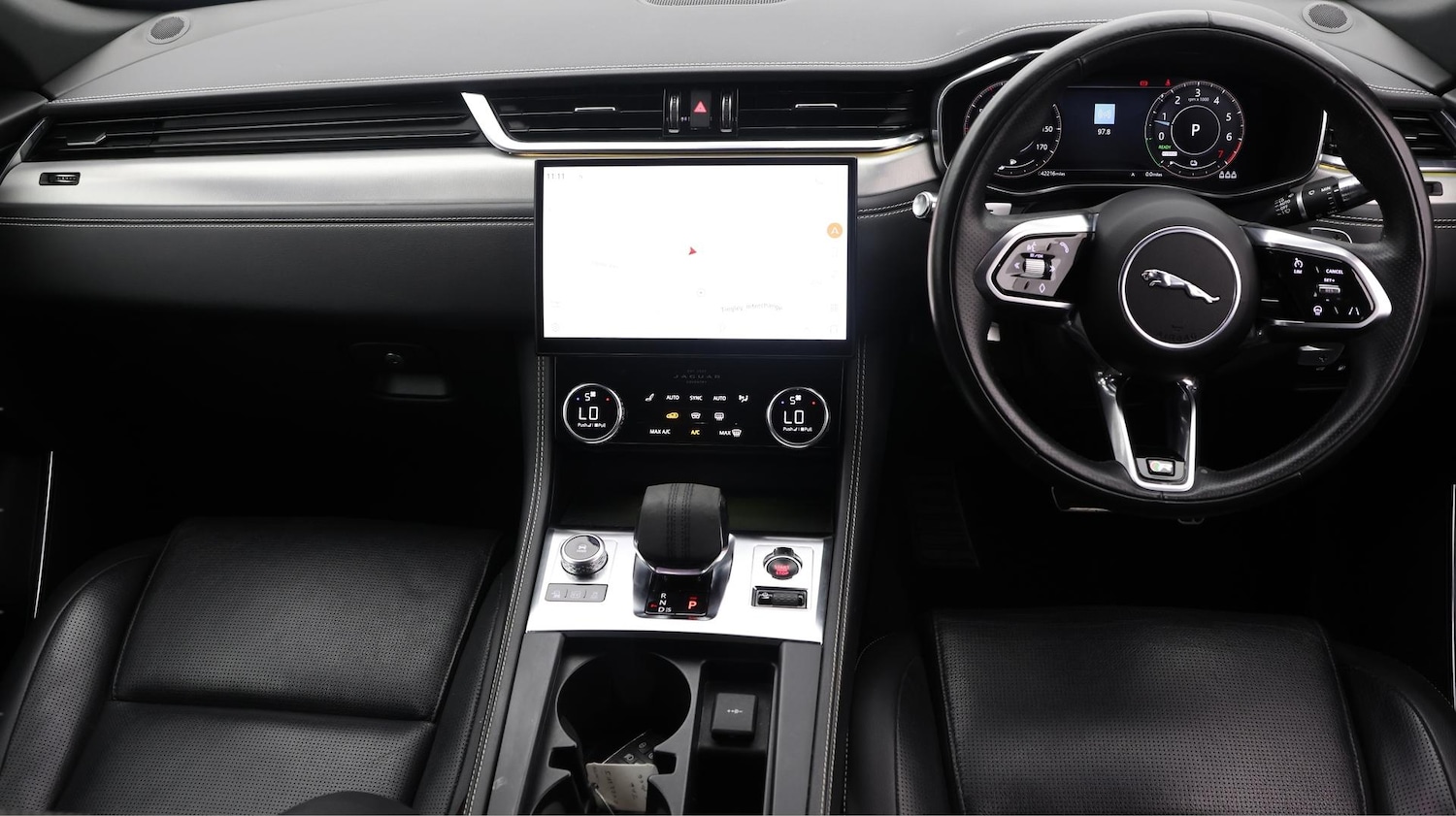 Used Jaguar F-Pace 2022 for sale - 76715225: Photo 14