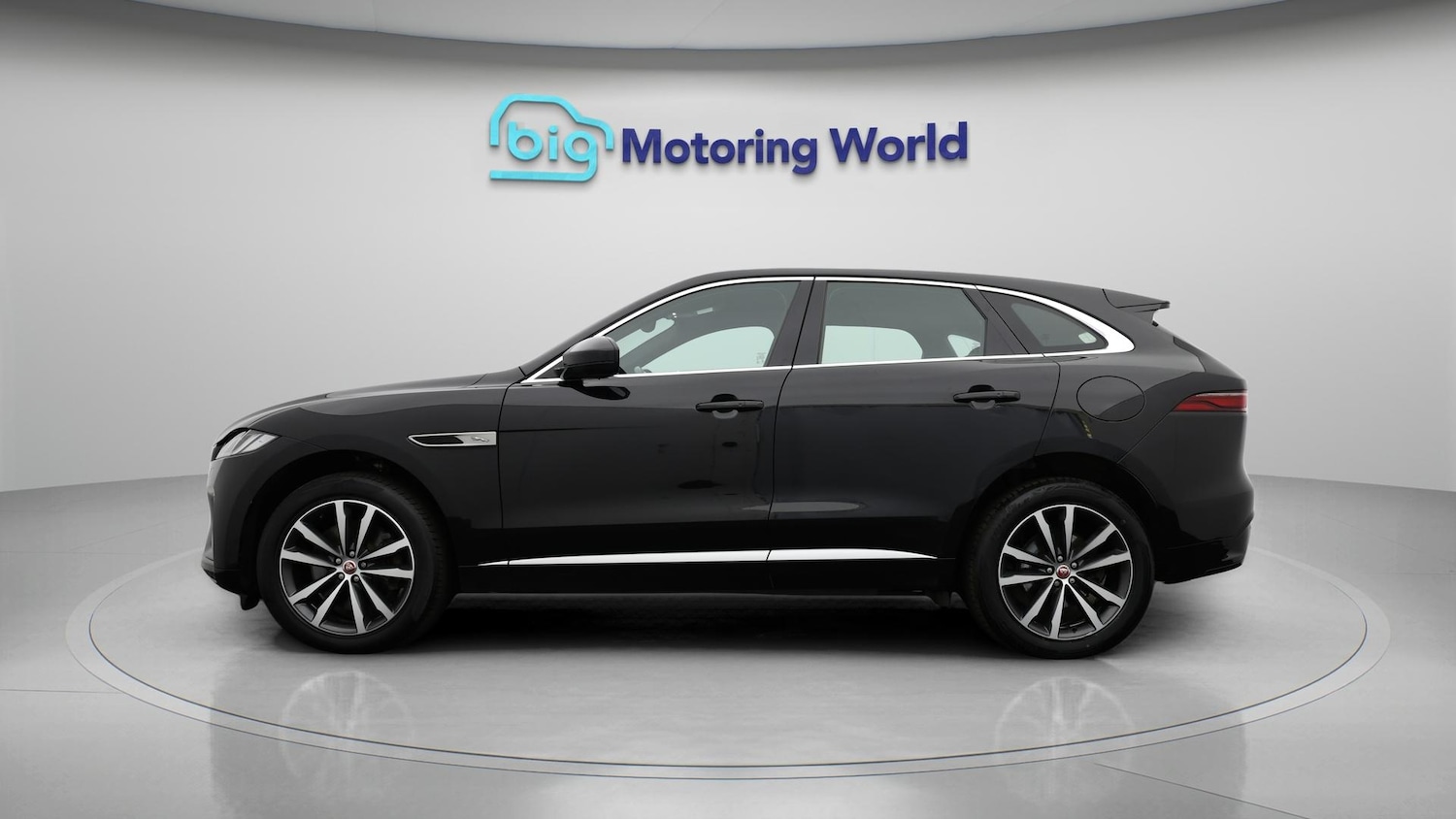 Used Jaguar F-Pace 2022 for sale - 76715225: Photo 5