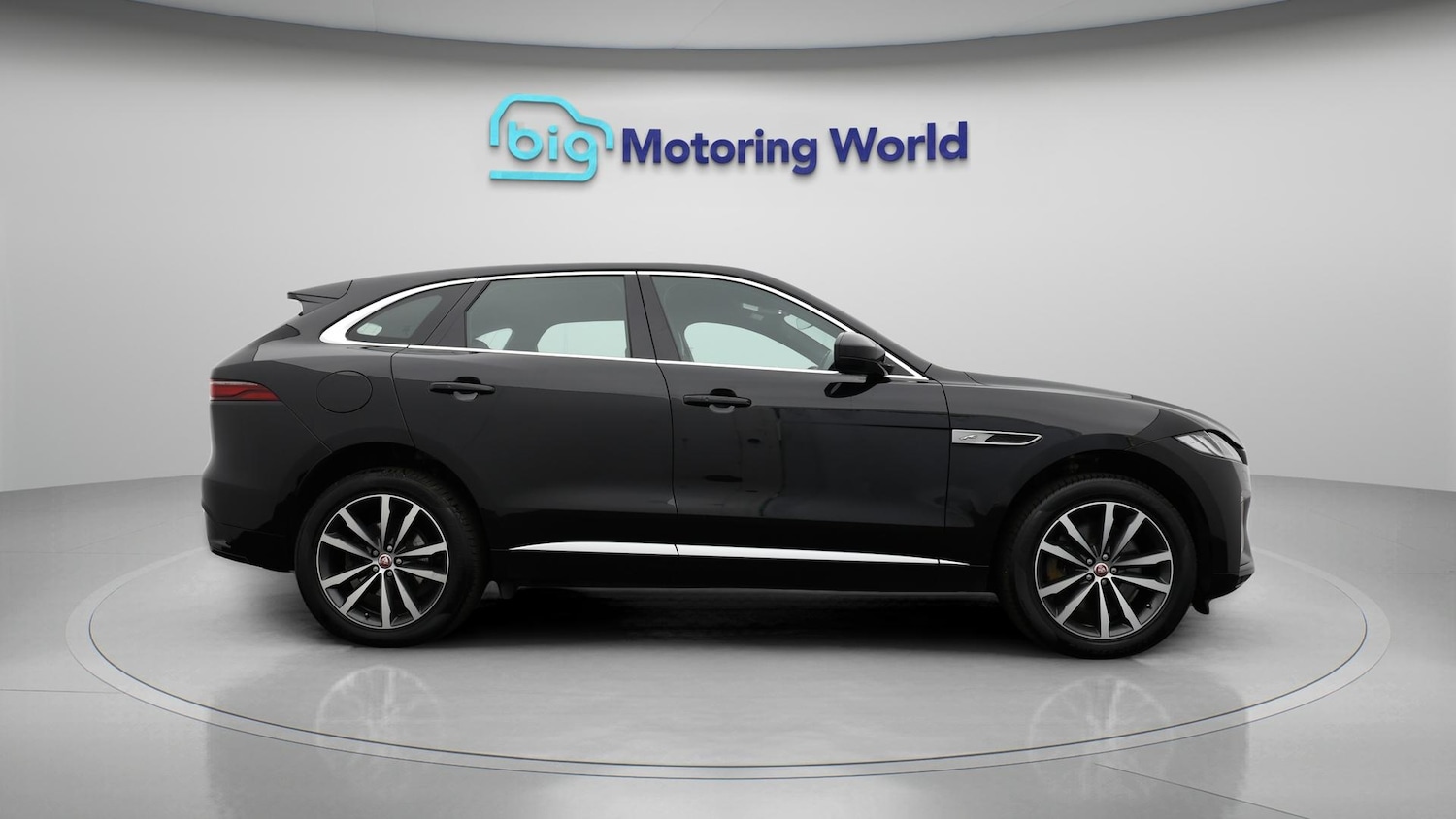 Used Jaguar F-Pace 2022 for sale - 76715225: Photo 9