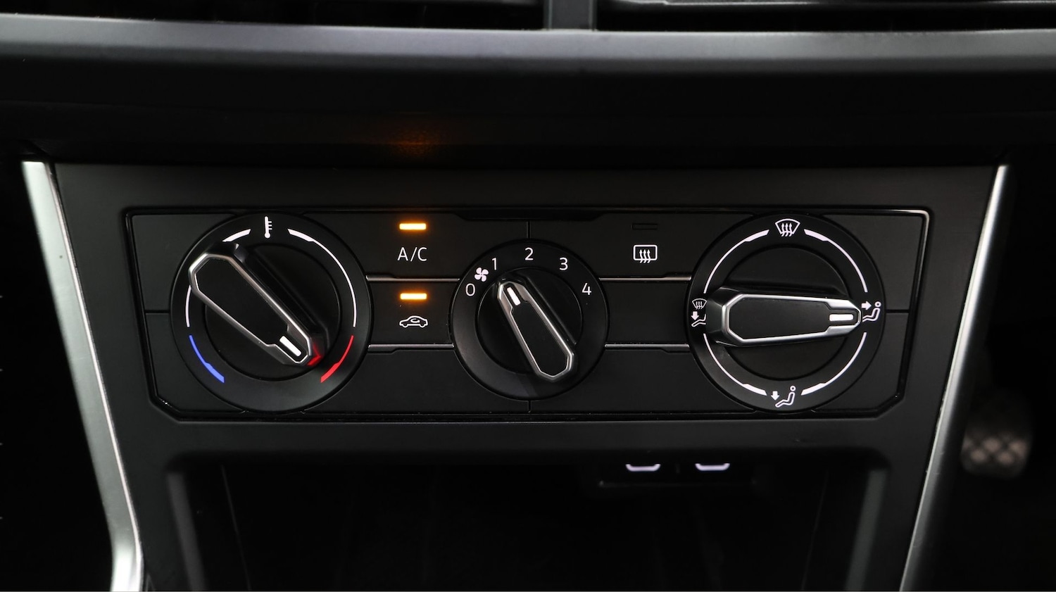 Used Volkswagen Taigo 2023 for sale - 77610492: Photo 12