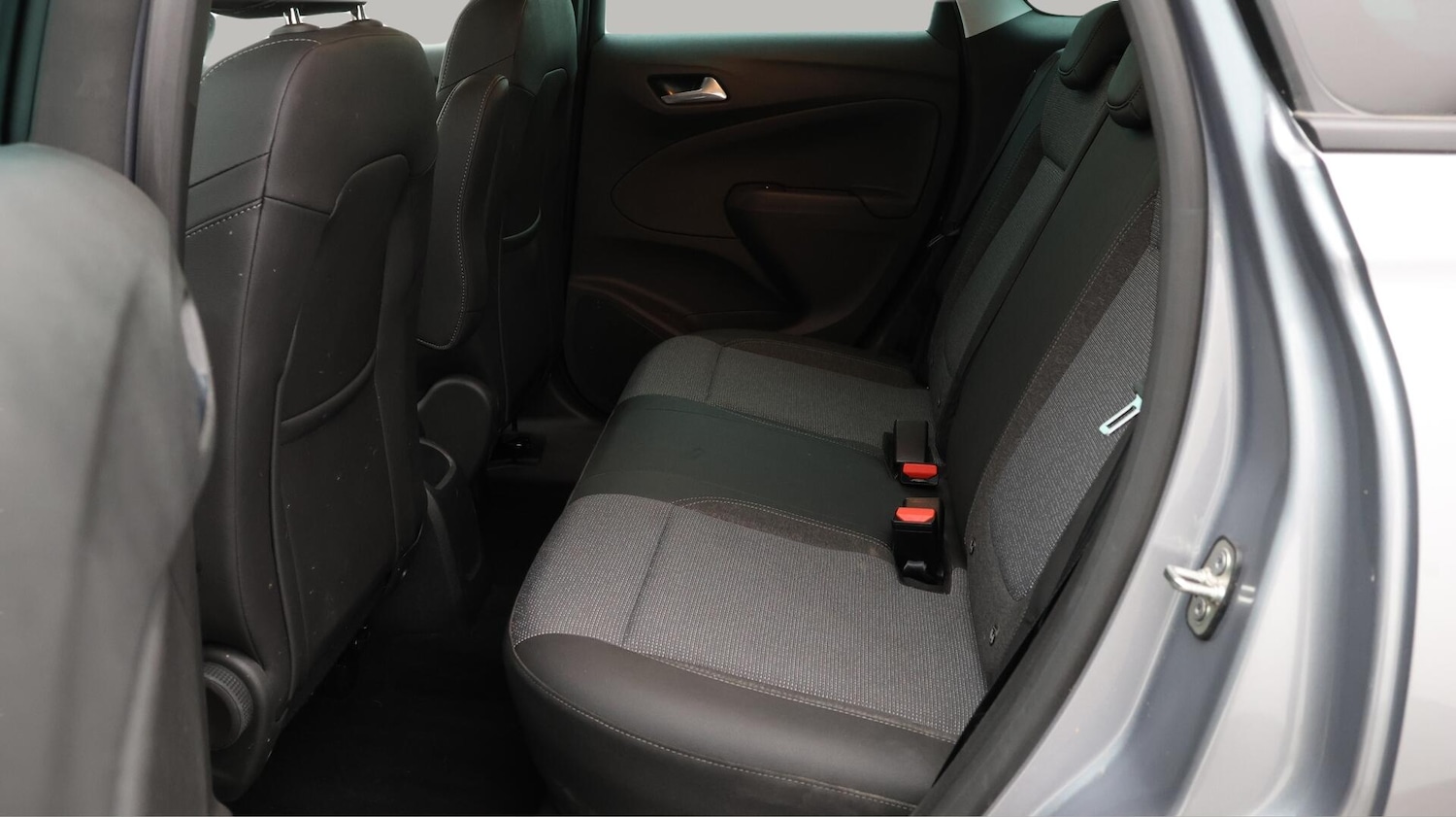 Used Vauxhall Crossland 2022 for sale - 76666600: Photo 17