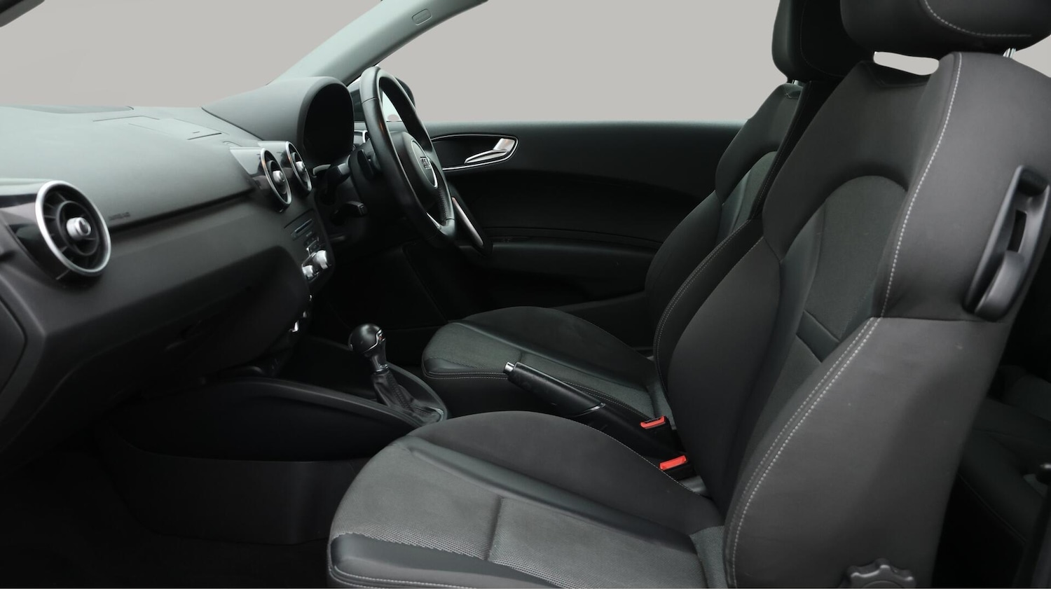 Used Audi A1 2018 for sale - 76432085: Photo 15