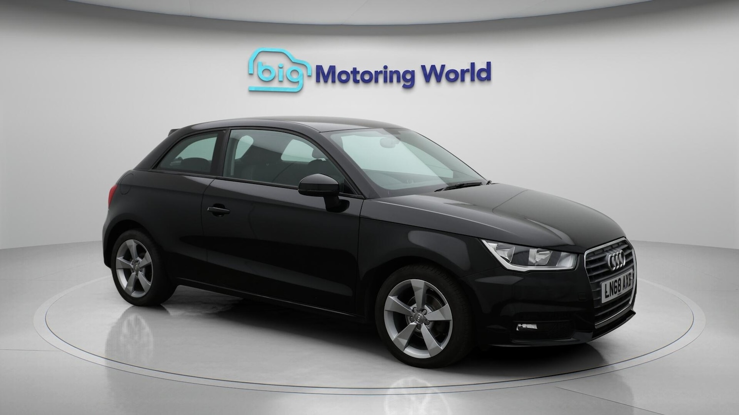 Used Audi A1 2018 for sale - 76432085: Photo 2