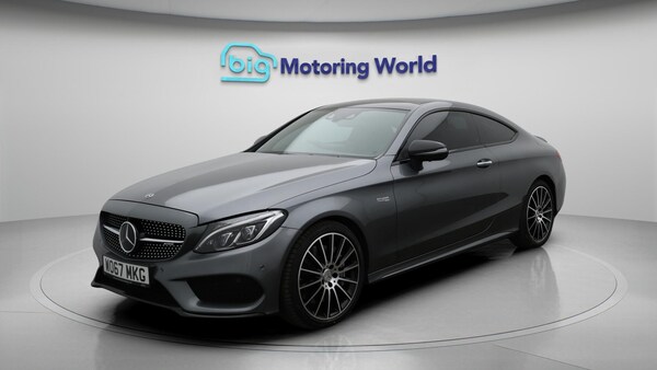 Used Mercedes-Benz C Class 2017 for sale - 76295028: Photo 4