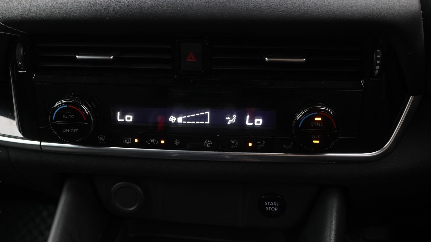 Used Nissan Qashqai 2023 for sale - 77745321: Photo 12