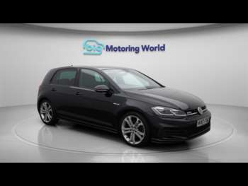 Used Volkswagen Golf 2017 for sale - 74751776: Photo