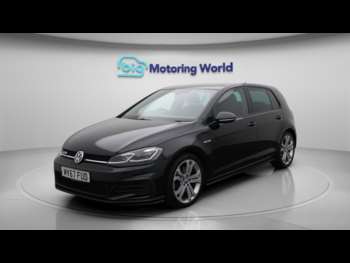 Used Volkswagen Golf 2017 for sale - 74751776: Photo