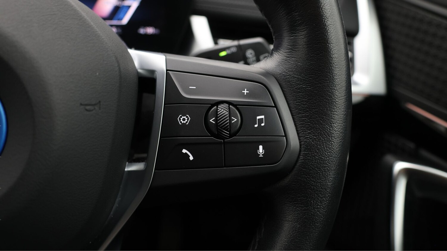 Used BMW iX1 2023 for sale - 77207046: Photo 21