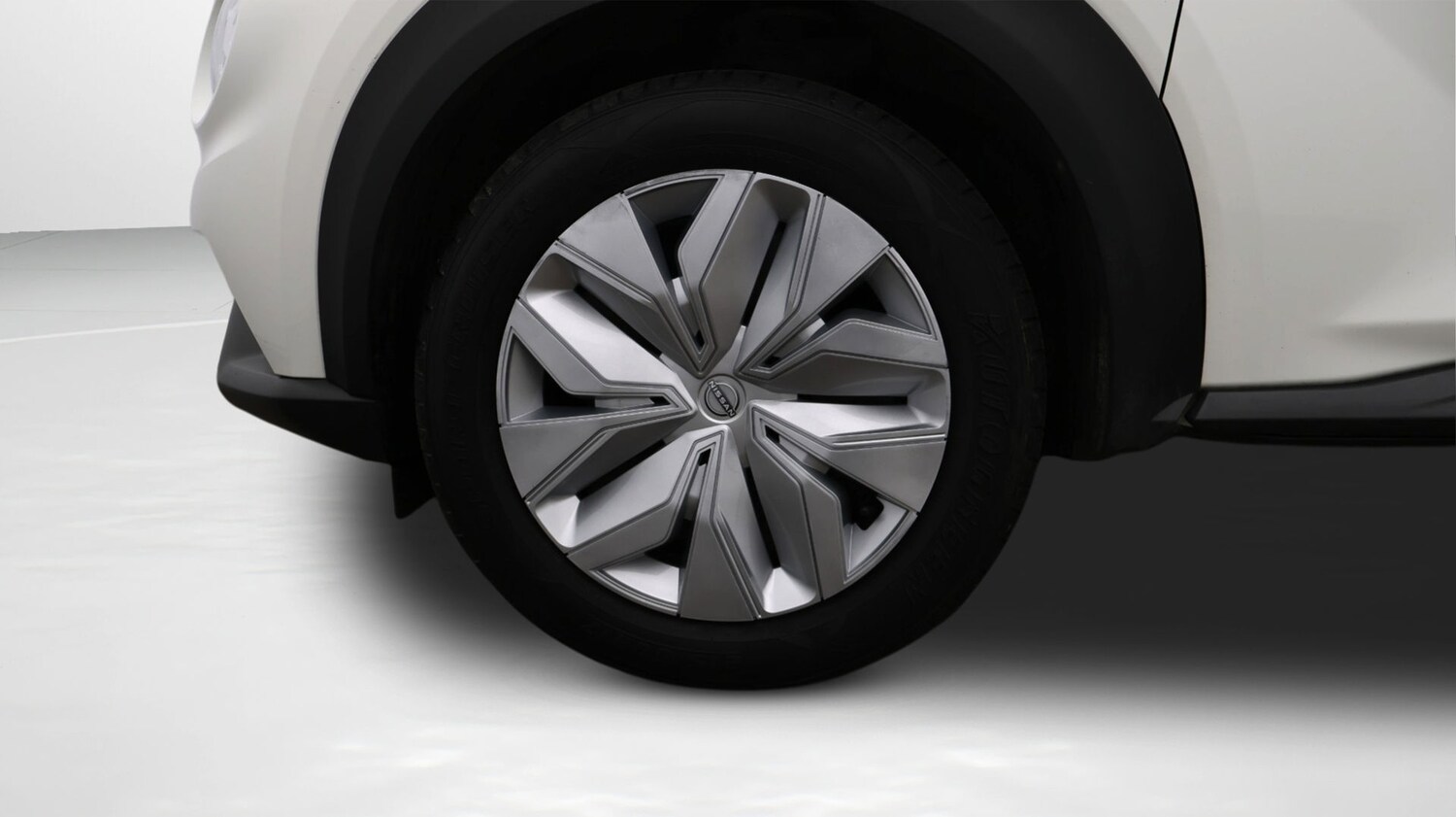 Used Nissan Juke 2023 for sale - 77700972: Photo 18