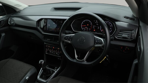Used Volkswagen T-Cross 2021 for sale - 76167311: Photo 11