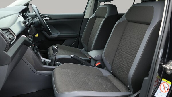 Used Volkswagen T-Cross 2021 for sale - 76167311: Photo 21