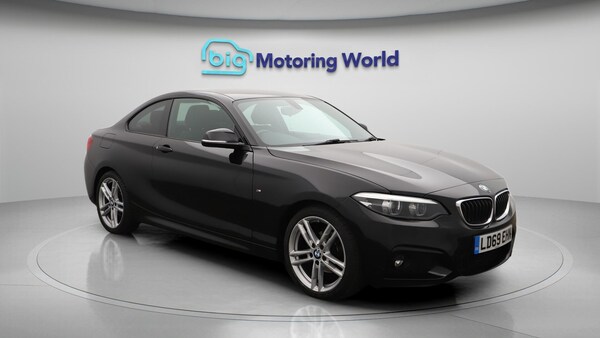 Used BMW 2 Series 2019 for sale - 76215362: Photo 2