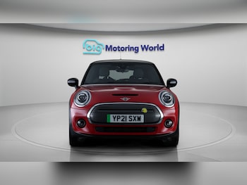 Used MINI Hatch 2021 for sale - 78782099: Photo