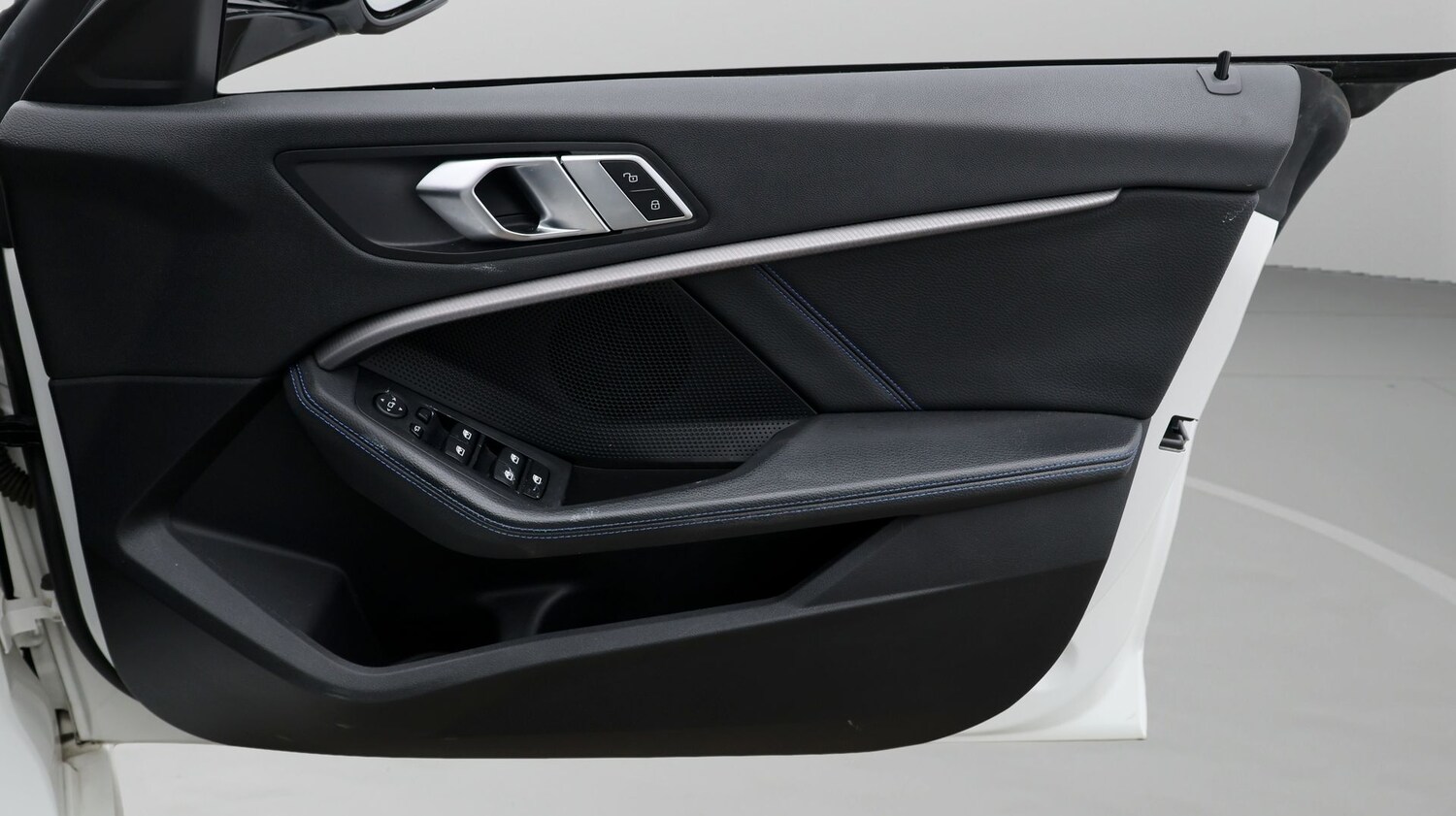 Used BMW 2 Series 2023 for sale - 77274407: Photo 15