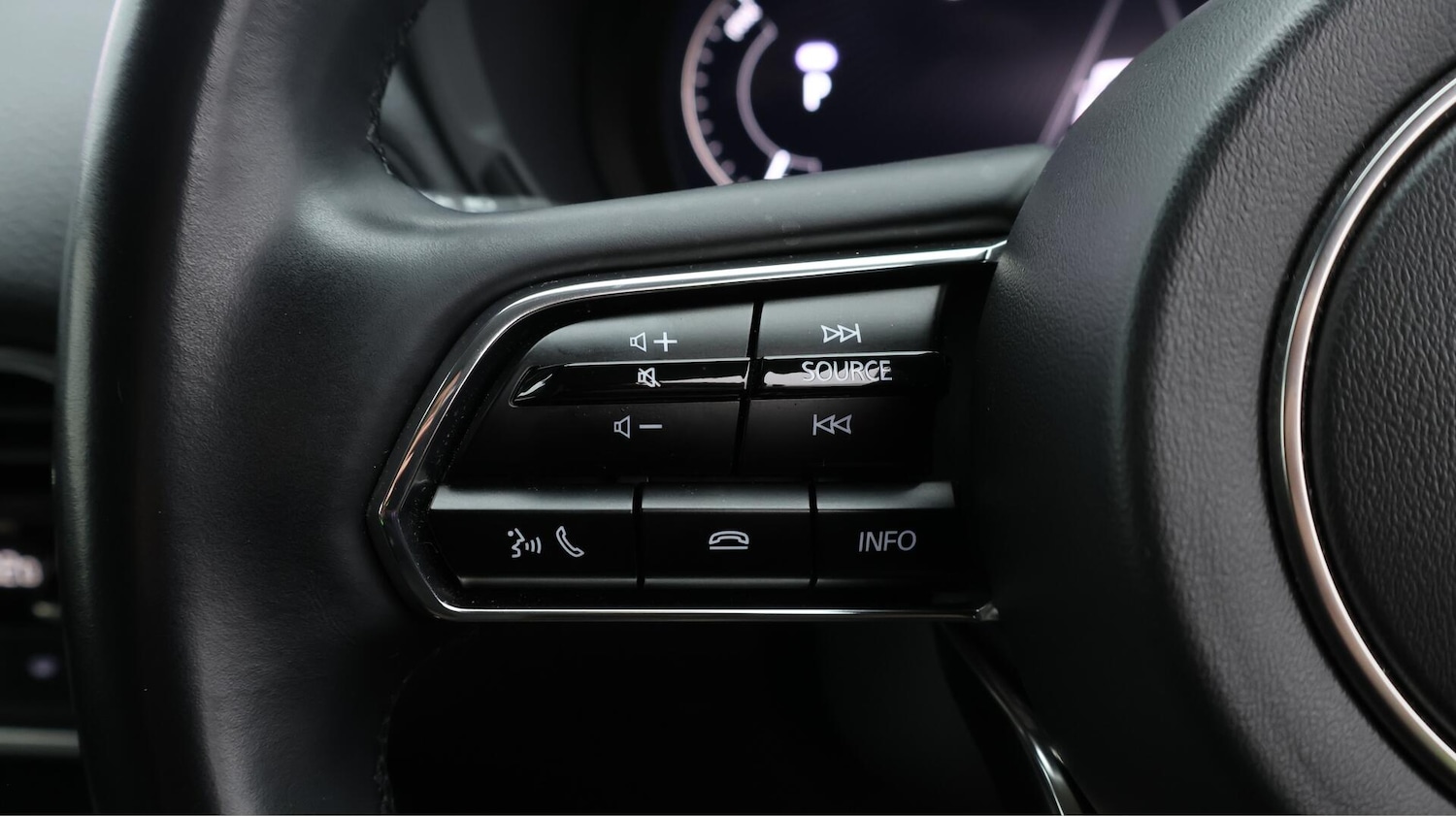 Used Mazda CX-60 2022 for sale - 76742287: Photo 13