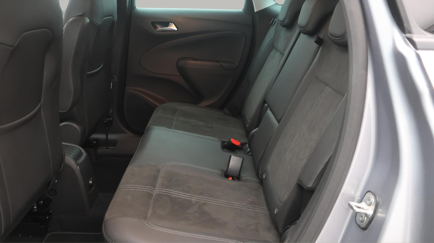 Used Vauxhall Crossland 2022 for sale - 76371180: Photo 17