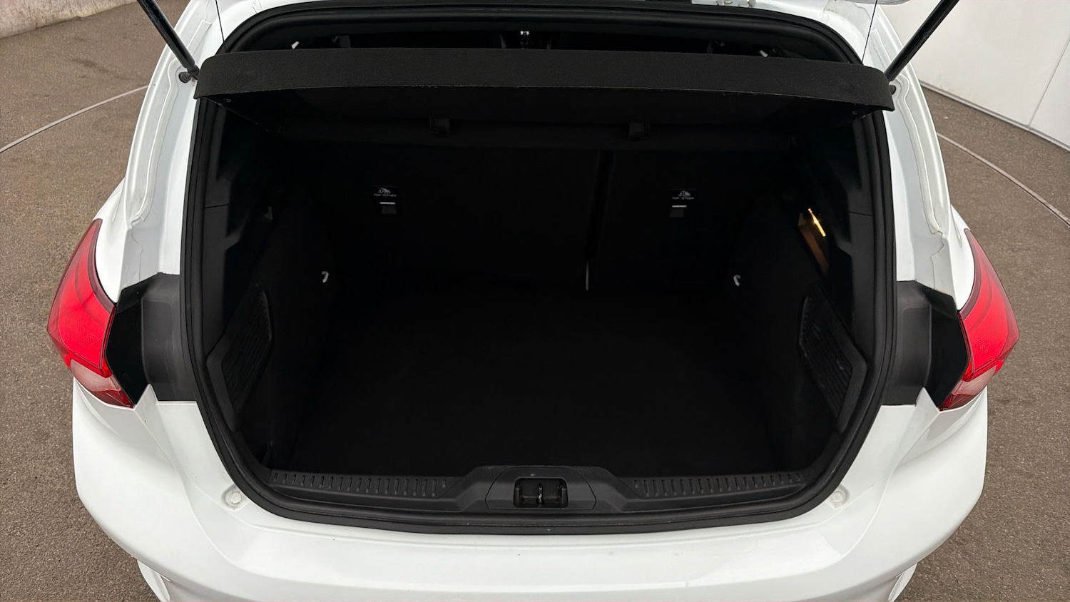 Used Ford Focus 2020 for sale - 77985173: Photo 16