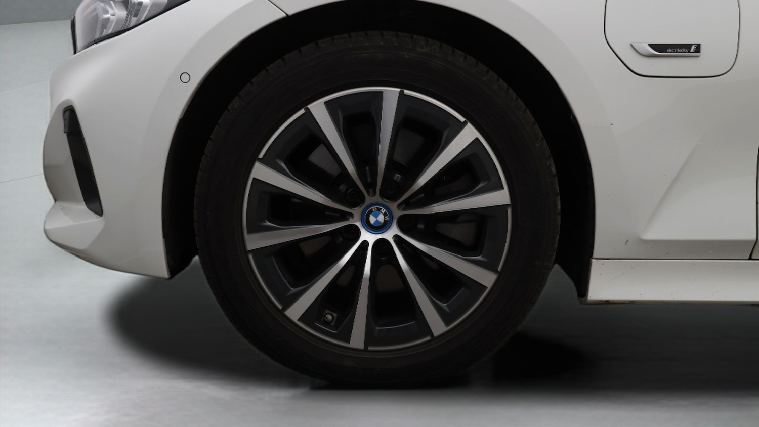 Used BMW 3 Series 2023 for sale - 77610276: Photo 18