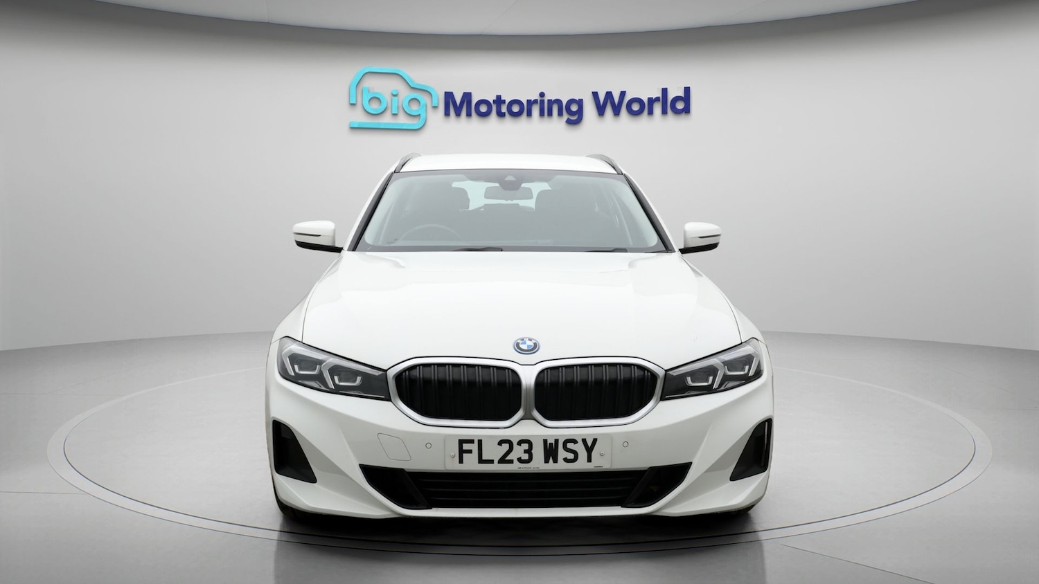 Used BMW 3 Series 2023 for sale - 77610276: Photo 2