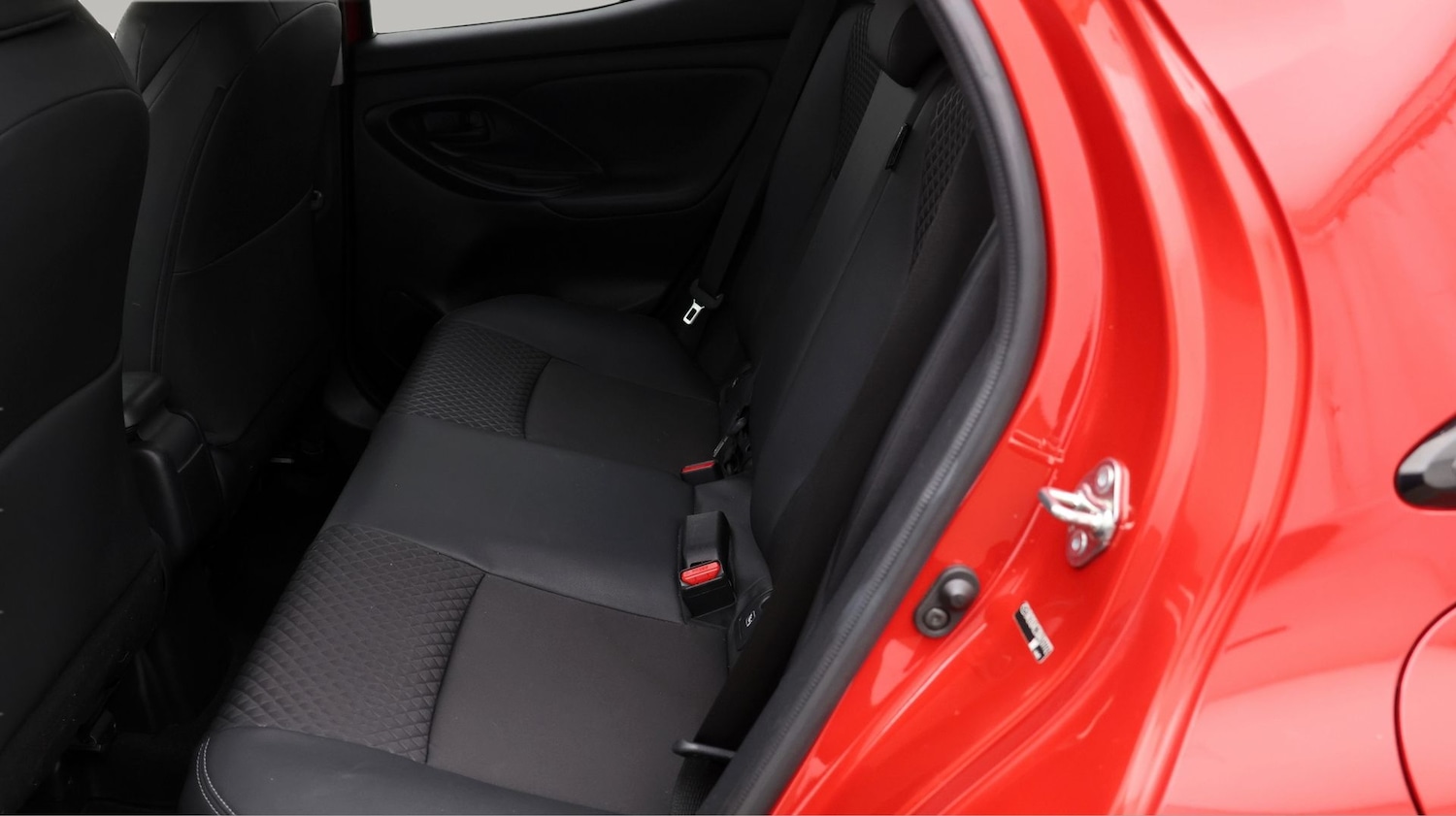 Used Mazda Mazda2 HYBRID 2022 for sale - 77283151: Photo 16