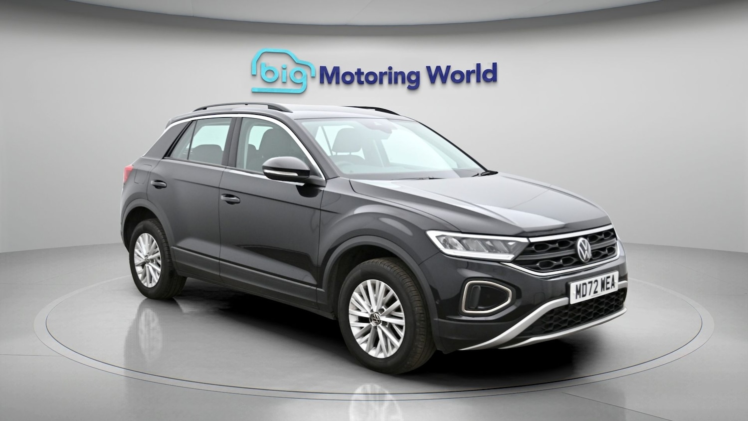 Used Volkswagen T-Roc 2023 for sale - 78011029: Photo 1
