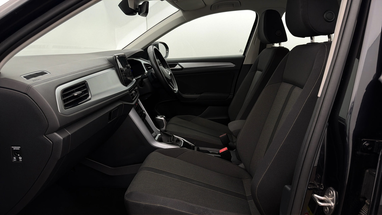 Used Volkswagen T-Roc 2023 for sale - 78011029: Photo 13