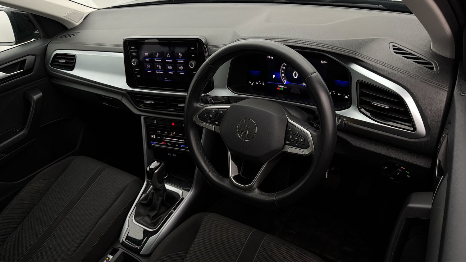 Used Volkswagen T-Roc 2023 for sale - 78011029: Photo 9