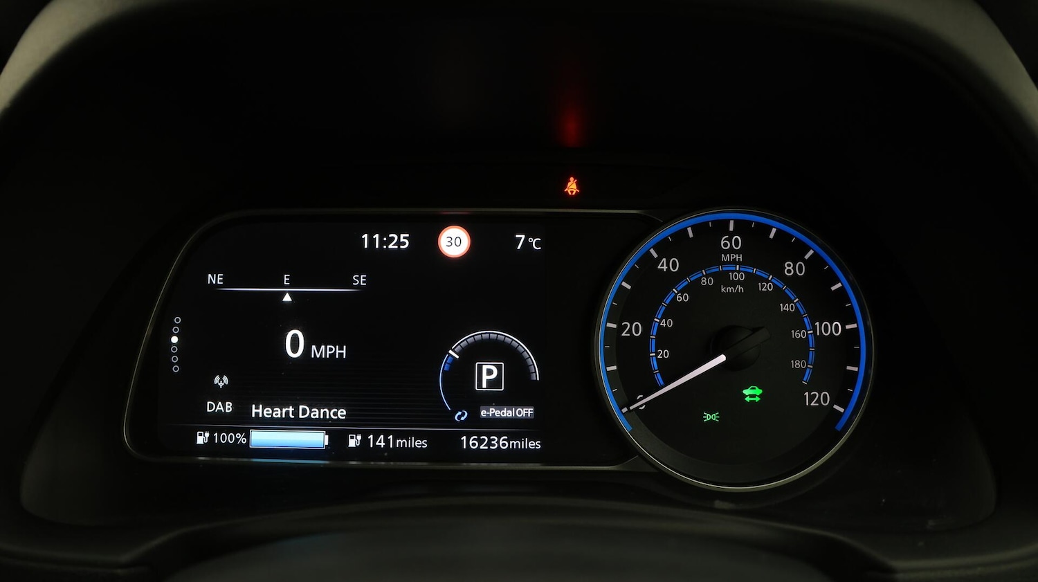 Used Nissan Leaf 2023 for sale - 76432422: Photo 11