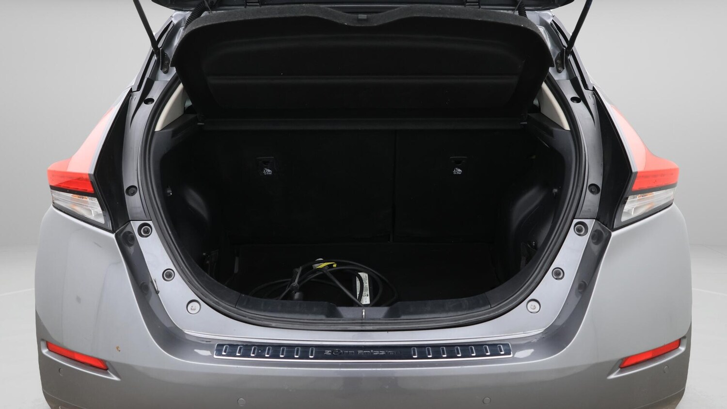 Used Nissan Leaf 2023 for sale - 76432422: Photo 18