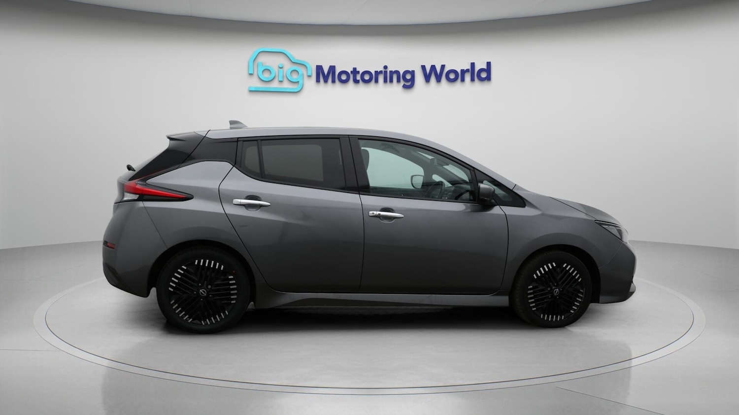 Used Nissan Leaf 2023 for sale - 76432422: Photo 9