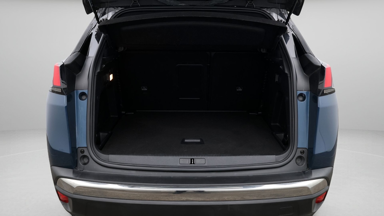 Used Peugeot 3008 2023 for sale - 77272217: Photo 17