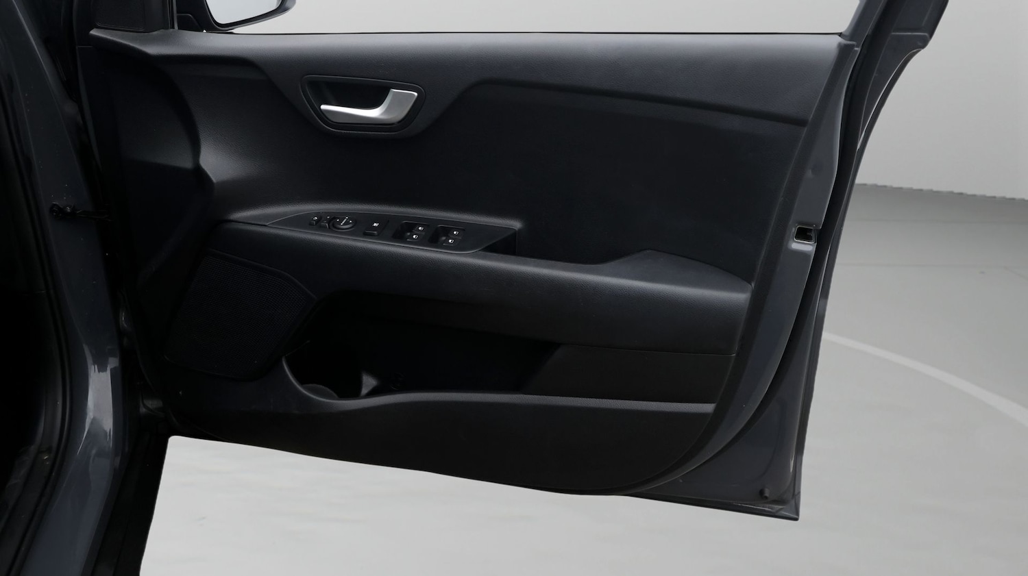 Used Kia Stonic 2022 for sale - 77271475: Photo 15