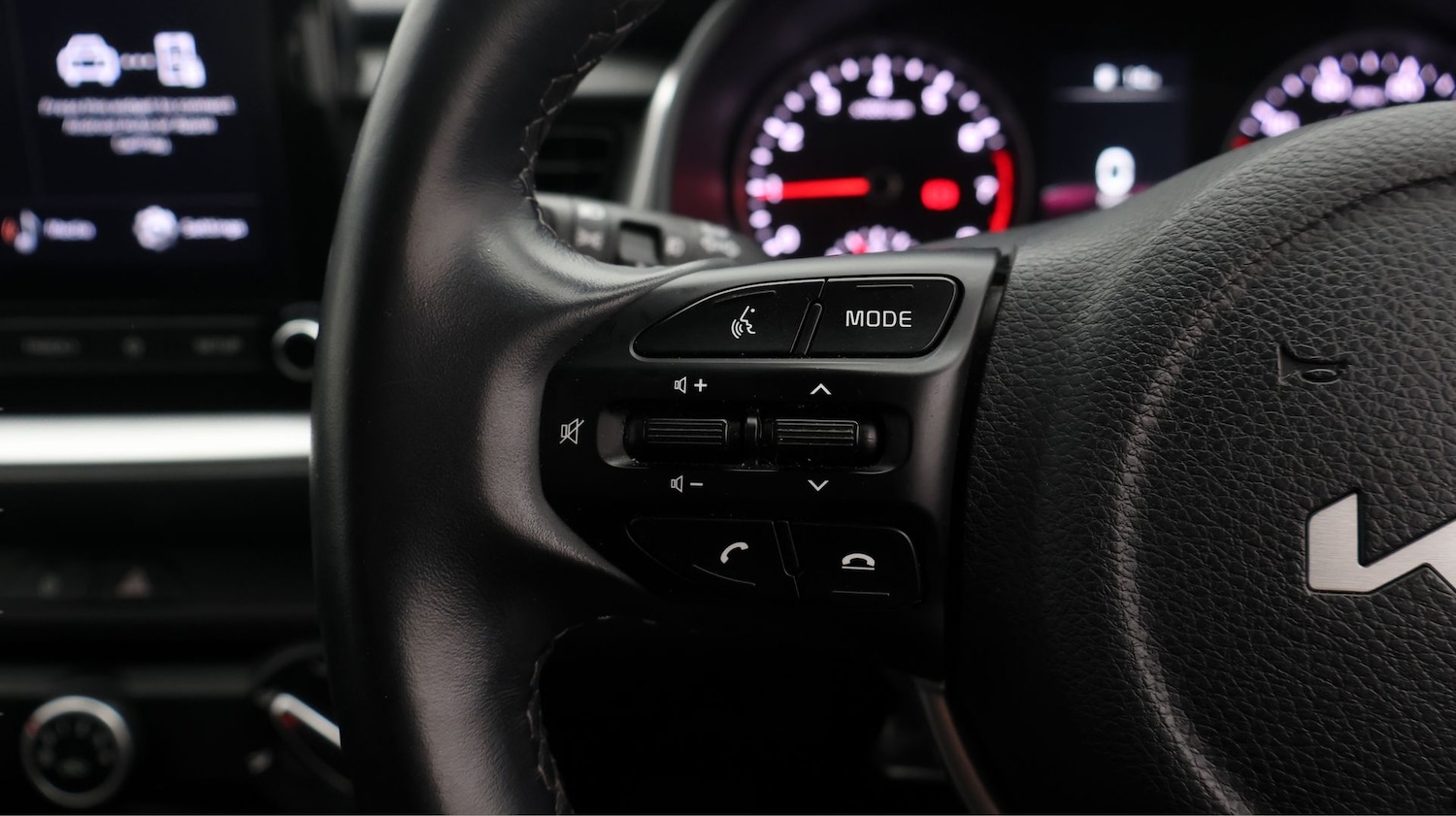 Used Kia Stonic 2022 for sale - 77271475: Photo 23